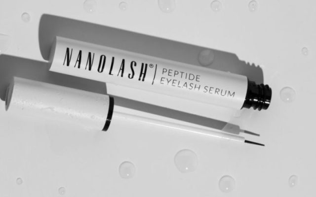 Añade poder a tus pestañas desde la raíz: descubre Nanolash Peptide Eyelash Serum